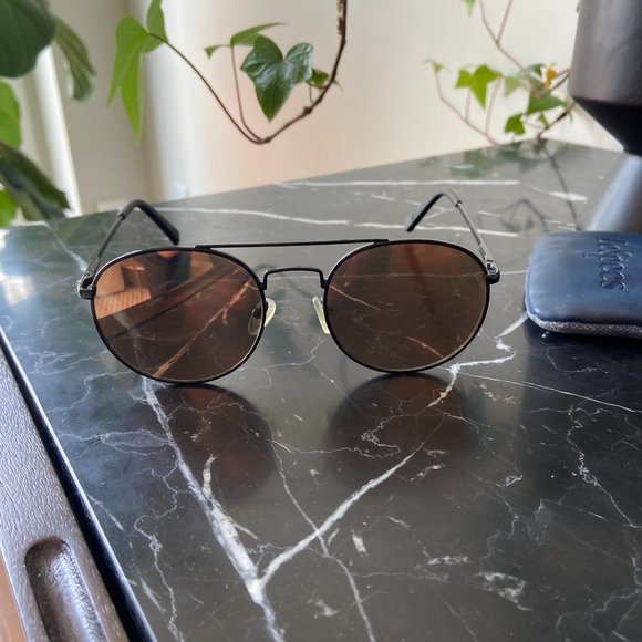 Le Specs Pink Mirrored Sunglasses - Picture 4 of 5